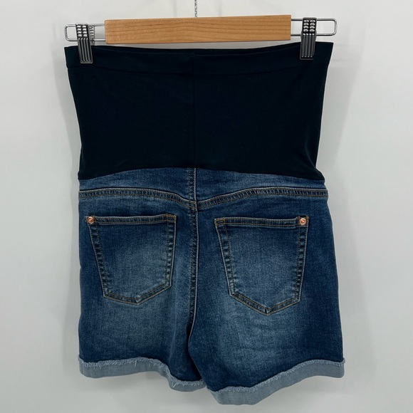 Indigo Poppy maternity denim shorts - Picture 3 of 7